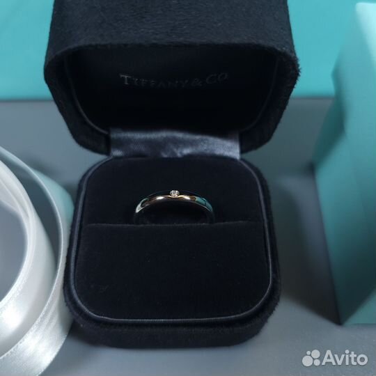 Кольцо Tiffany & Co обручальное