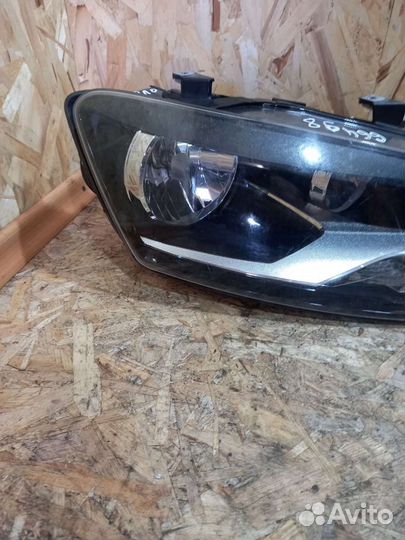 Фара Правая Фольксваген Поло 5 6R2941008E