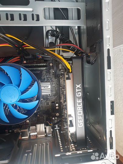 GeForce GTX 1650 GP\stormx OC 4GB