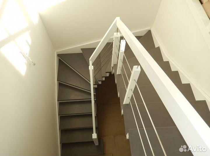 Лестница для офиса