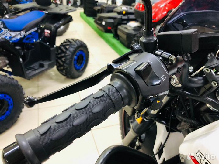 Мотоцикл дорожный Rockot Quest 150cc