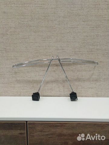 Вешалка автомобильная