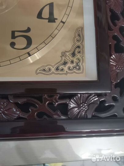 Часы настенные