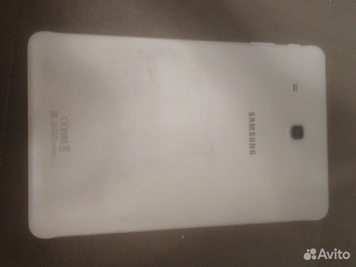 Планшет Samsung Galaxy Tab E