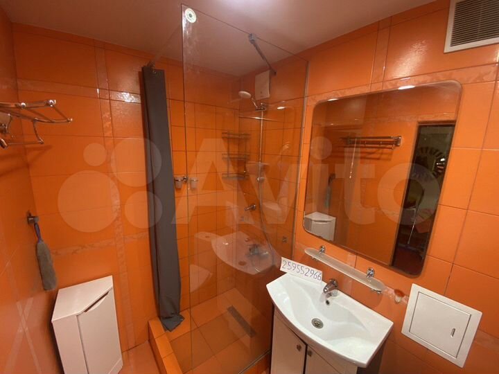 2-к. квартира, 65 м², 10/12 эт.