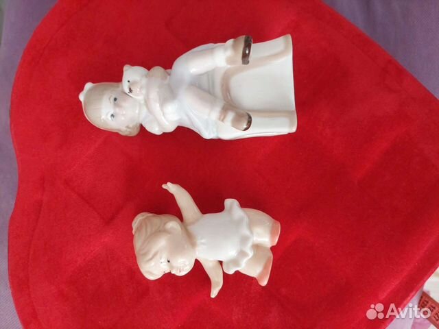 Фарфоровые статуэтки