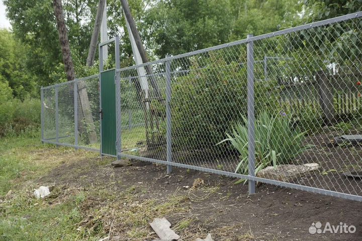 Забор из сетки рабицы