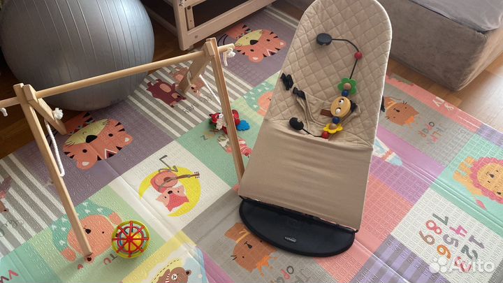 Шезлонг детский