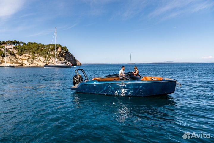 Моторная яхта Е26 Rider Ибица