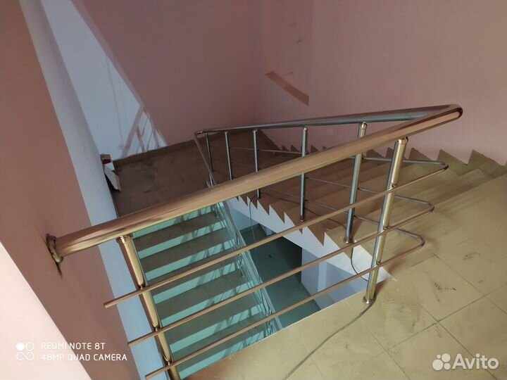 Поручни для лестниц