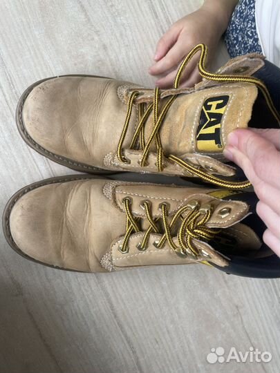 Ботинки женские caterpillar 39