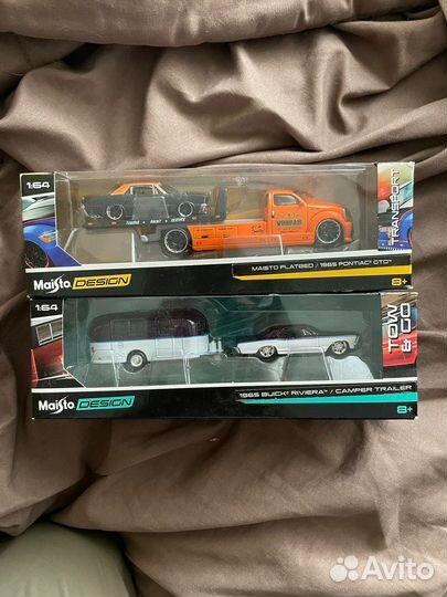 Maisto Design Buick Riviera / Pontiac GTO 1:64