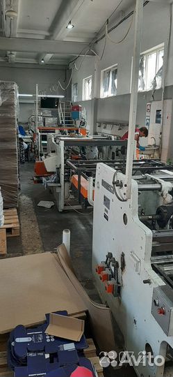 Фальцевально-склеивающая линия Bobst 930