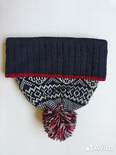 Шапка зимняя с помпоном