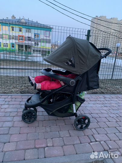 Коляска прогулочная