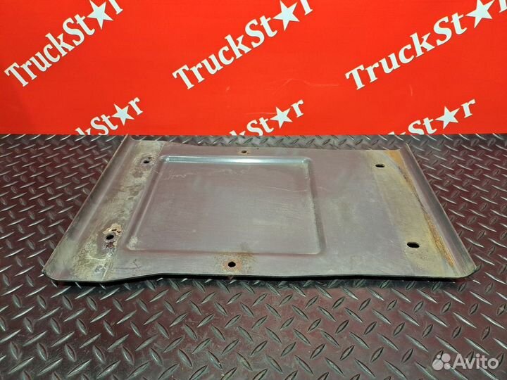 Экран защитный бака AdBlue Renault T, Volvo FH