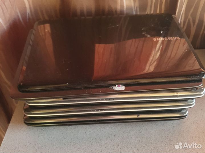 Ноутбук samsung на запчасти