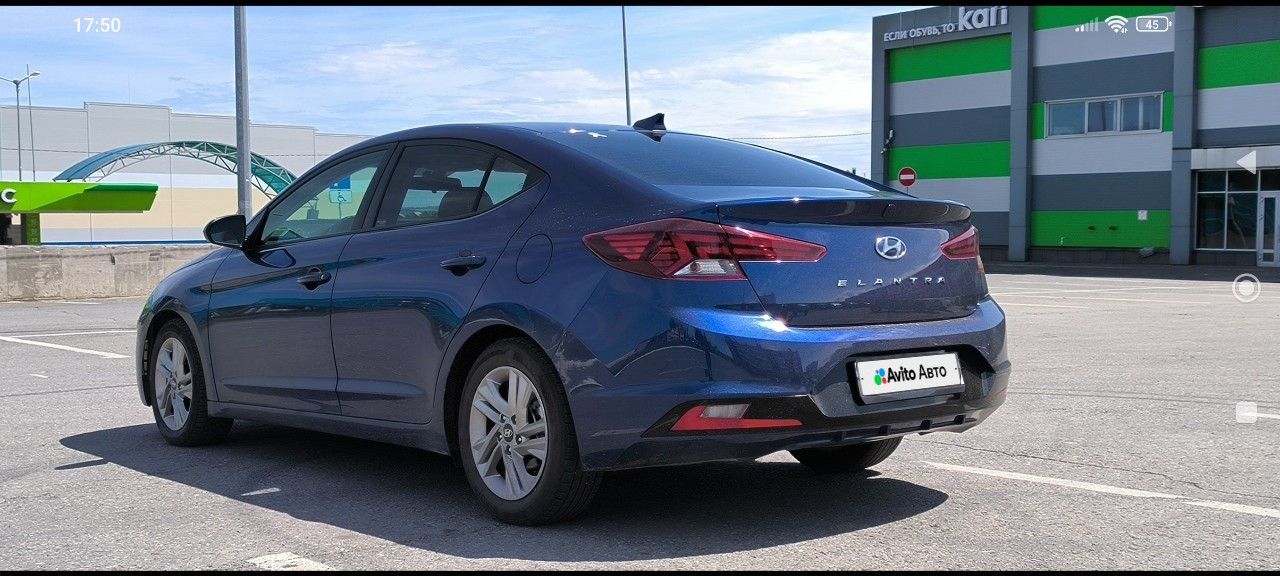 Hyundai Elantra: фото владельца