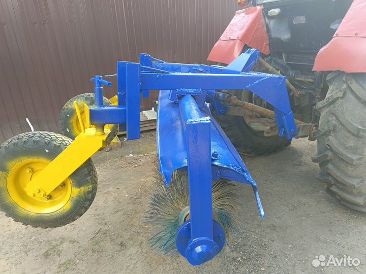 Щётка к трактору