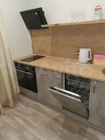 2-к. квартира, 56 м², 6/9 эт.