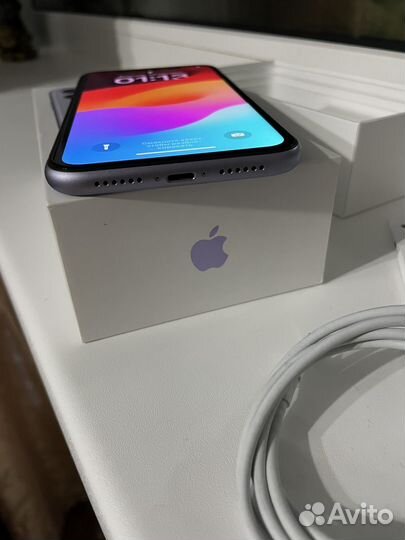 iPhone 11, 128 ГБ