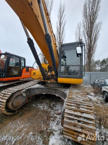 Гусеничный экскаватор LiuGong CLG936E, 2022