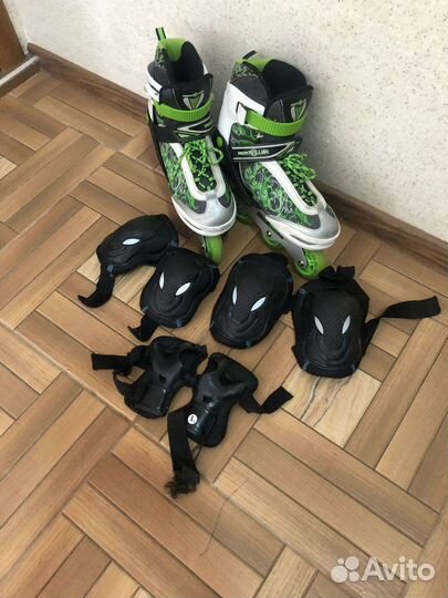 Роликовые коньки с защитами