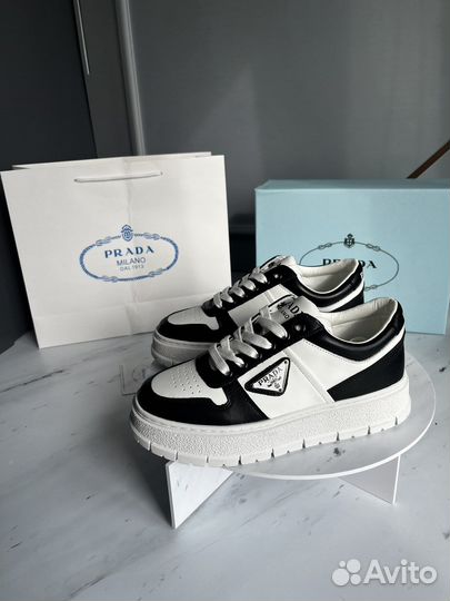 Женские кеды prada