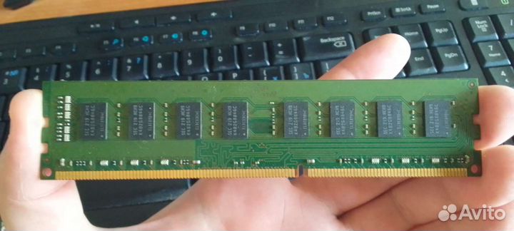Оперативная память ddr3 4GB 1333Mhz