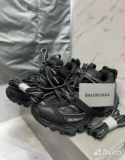 Balenciaga Track 1