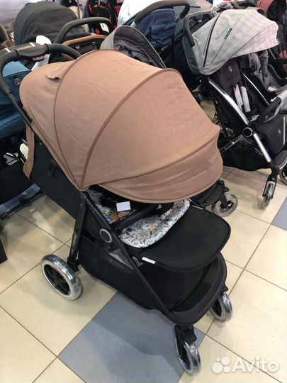 Прогулочная коляска Baby Design Coco