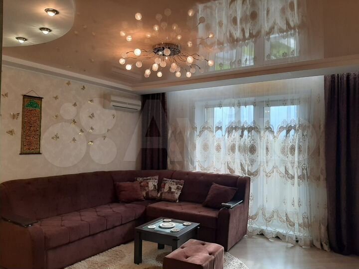 3-к. квартира, 87 м², 4/14 эт.