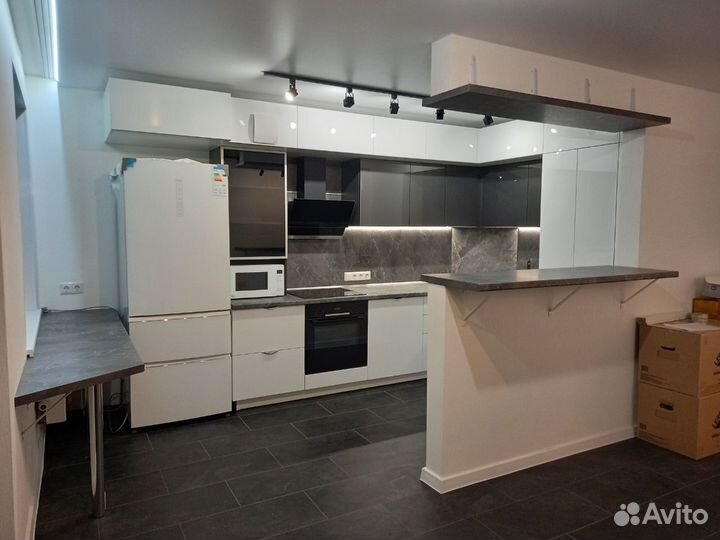 Кухни на заказ любого формата