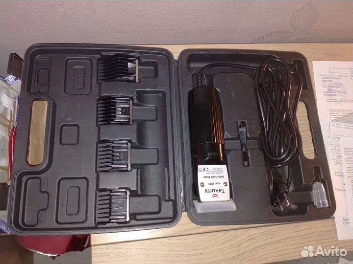 Машинка для стрижки волос Takumi новая