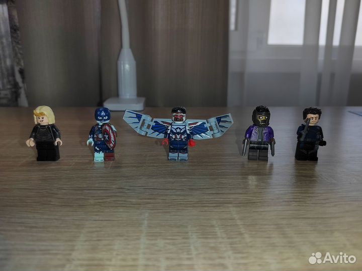 Lego минифигурки