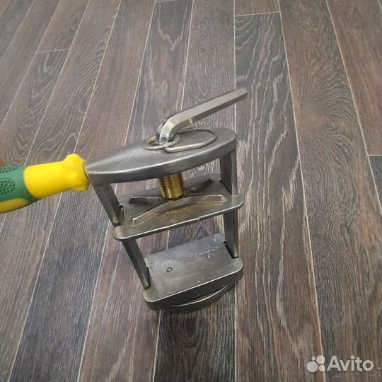 Пресс зуботехнический для кювет