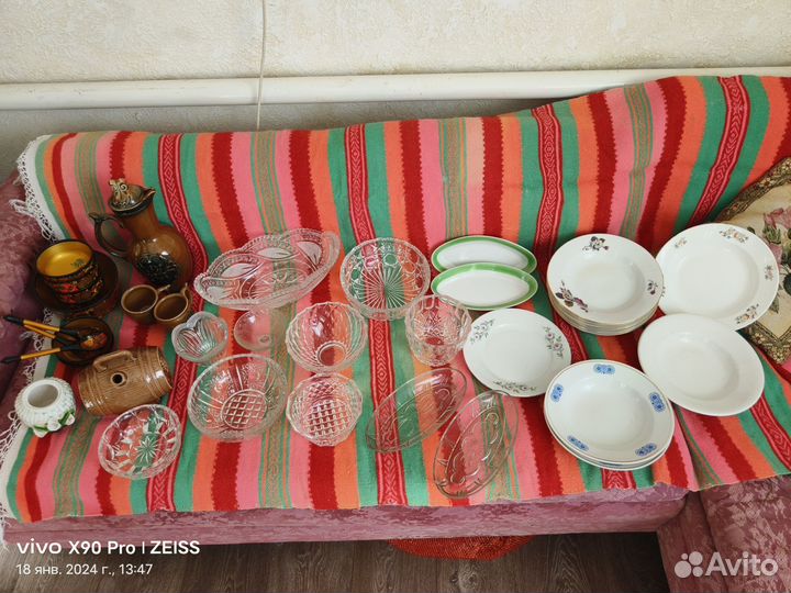 Столовая посуда (хрусталь, стекло, фарфор,керамика