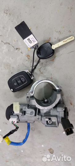 Замок зажигания Hyundai Solaris 2
