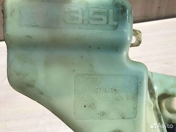 Бачок омывателя Audi a4 b5