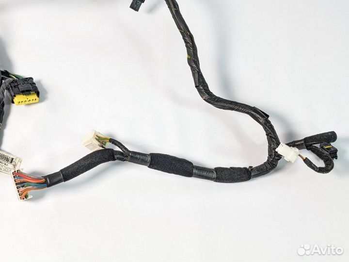 Проводка двери передняя левая Hyundai Ix35 LM G4NA