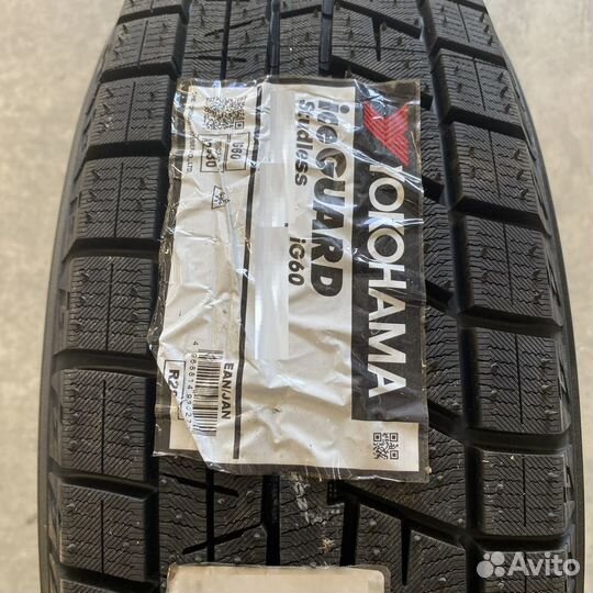 Yokohama Ice Guard IG60 215/45 R17 87Q