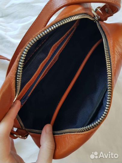 Сумка кросс боди кожаная