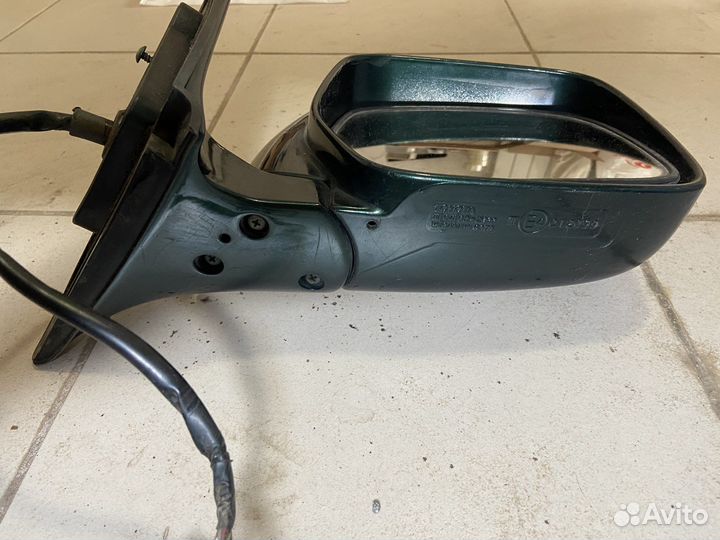 Зеркало правое Toyota Land Cruiser 100