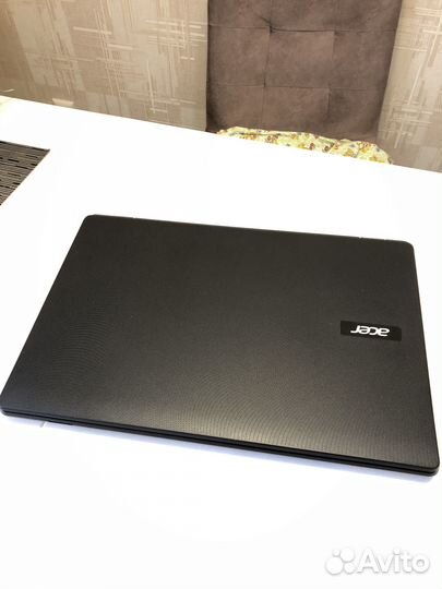 Ноутбук 17