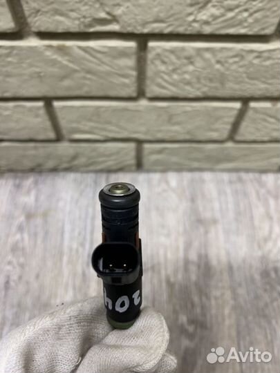 Mercedes-Benz W204 Форсунка инжекторная электрич