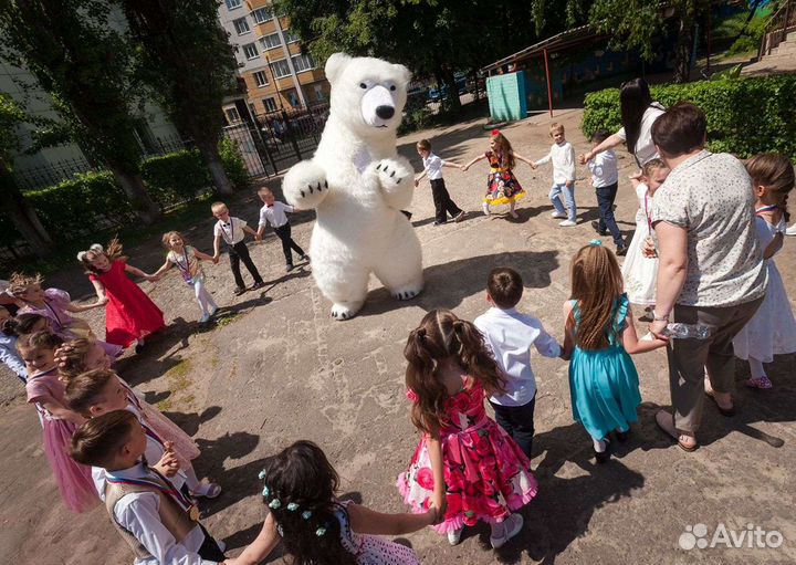 Белый Мишка