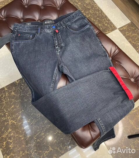 Мужские джинсы kiton