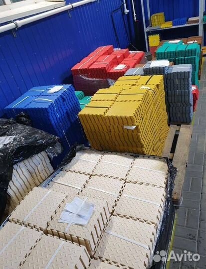 Модульная плитка пвх для гаража