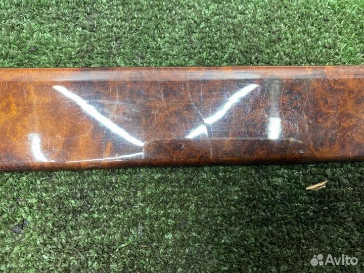 Дерево салона заднее правое Mercedes-Benz