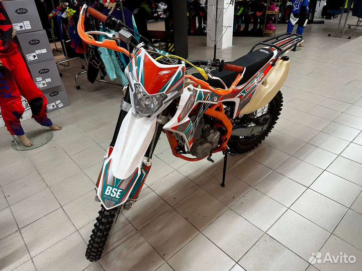Кросс Эндуро Мотоцикл BSE Z6 250